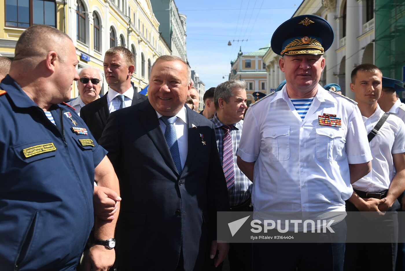 Paratroopers' Day on Red Square