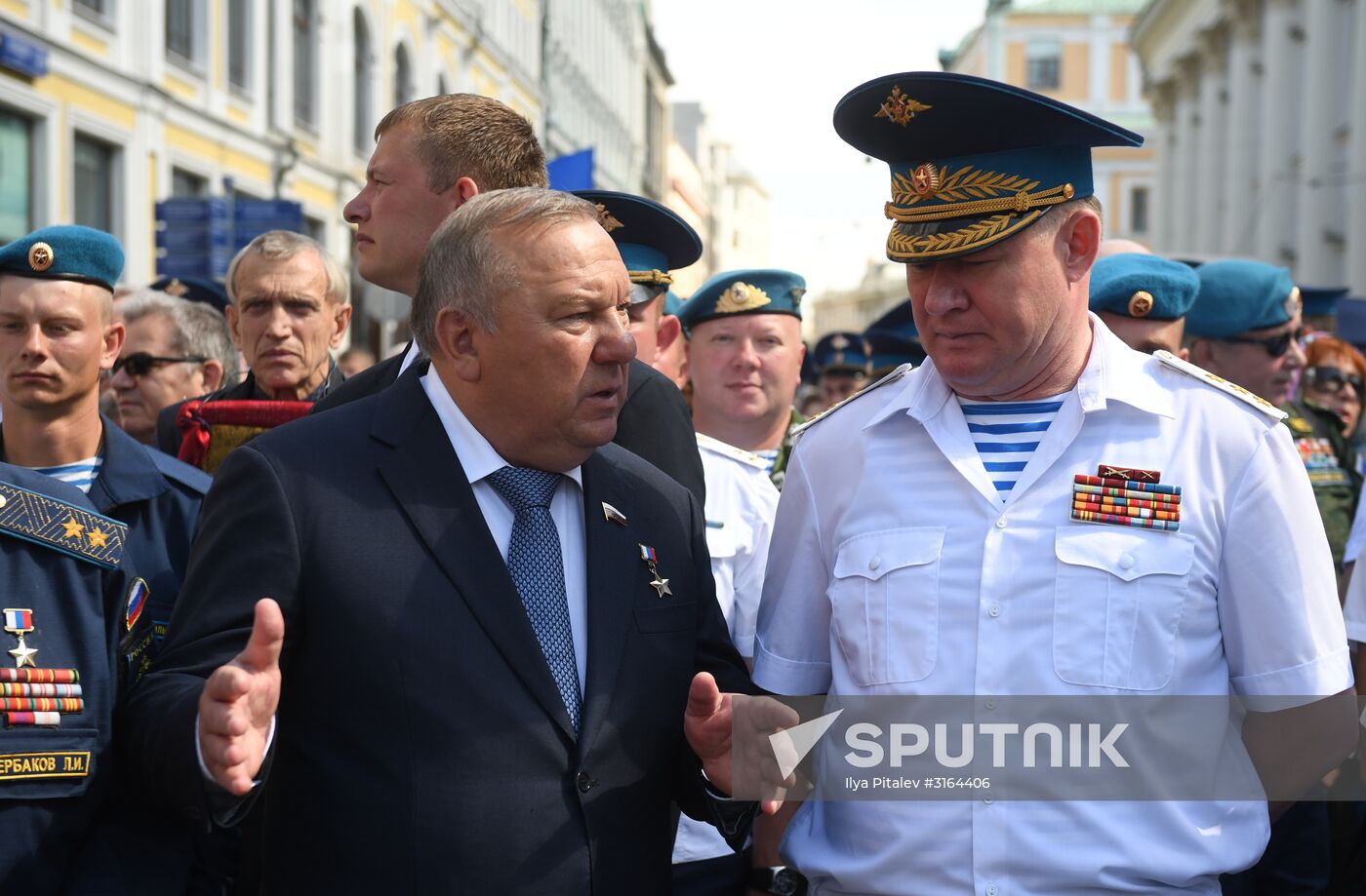 Paratroopers' Day on Red Square