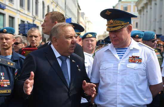 Paratroopers' Day on Red Square