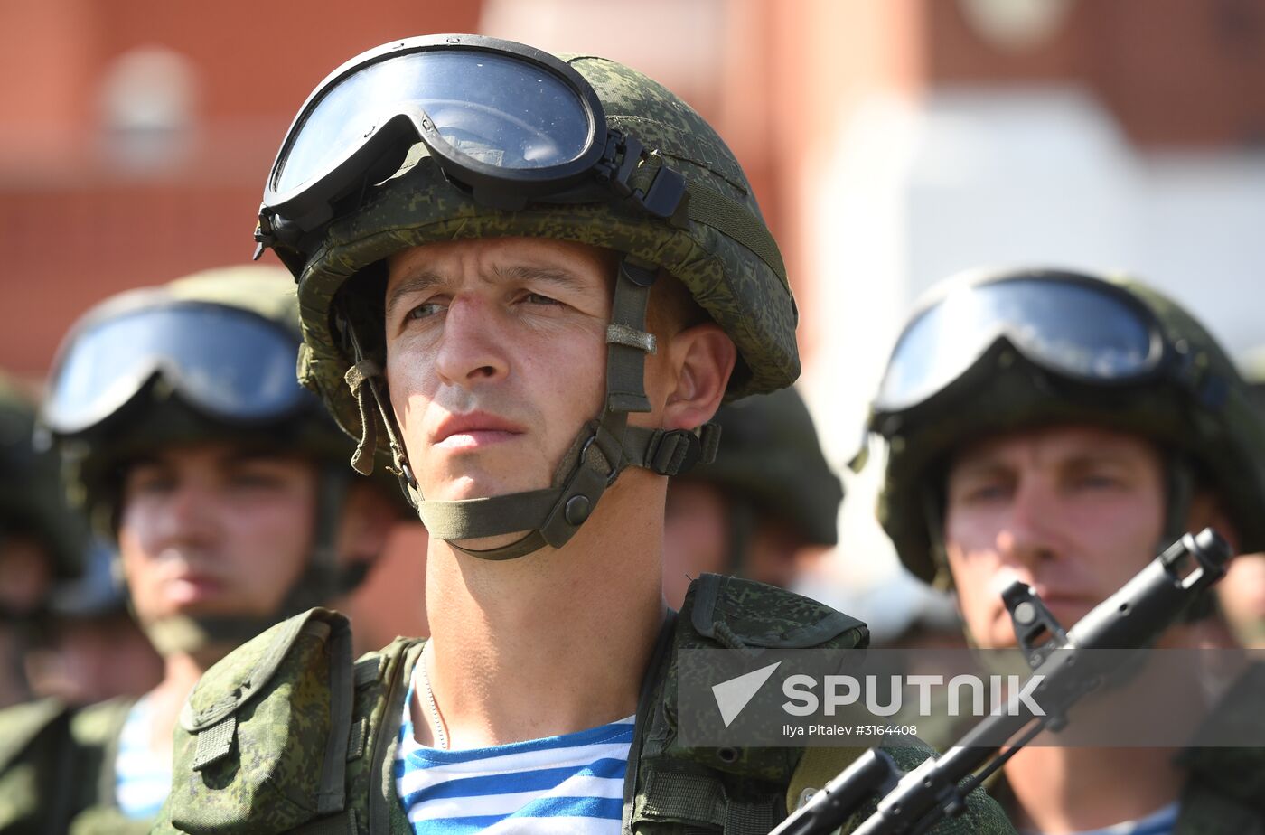 Paratroopers' Day on Red Square