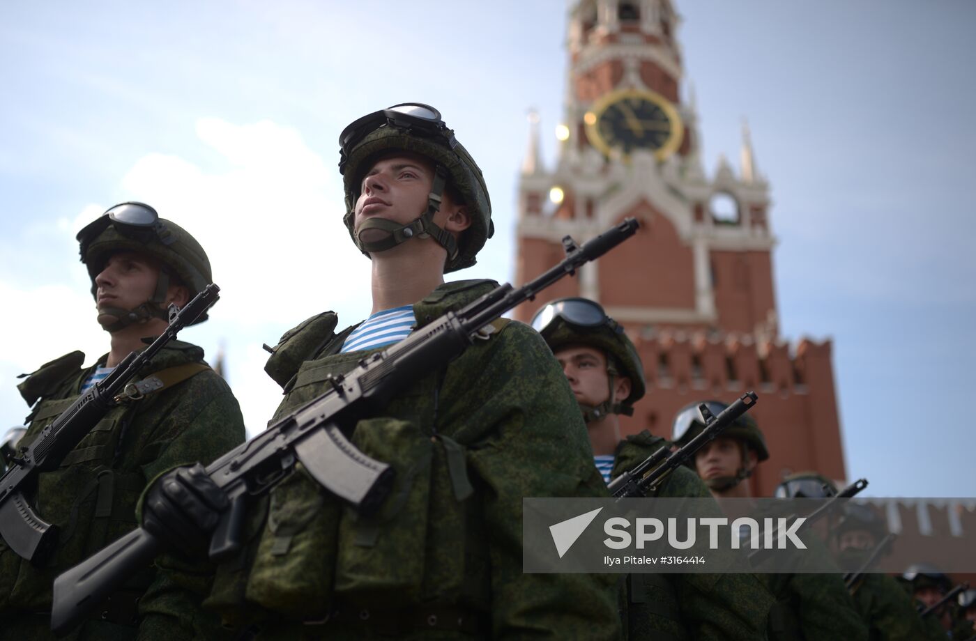 Paratroopers' Day on Red Square