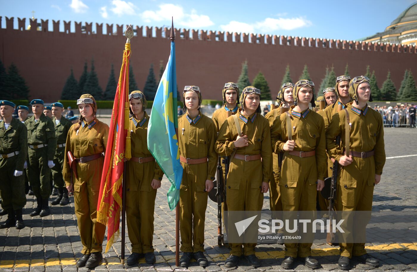 Paratroopers' Day on Red Square