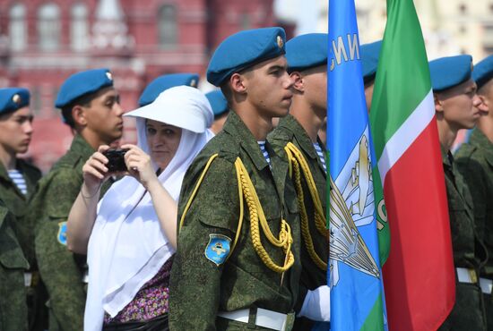 Paratroopers' Day on Red Square