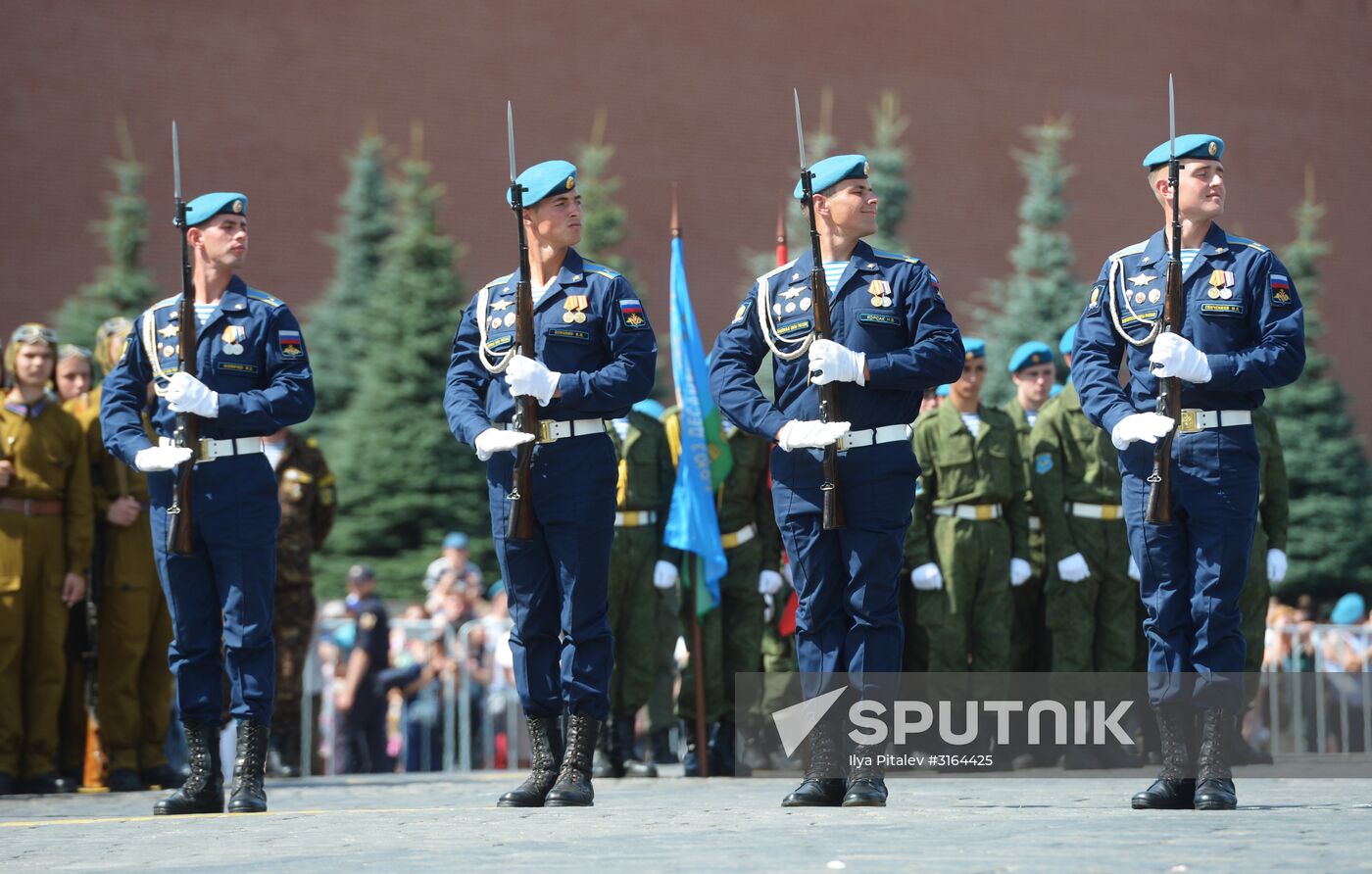 Paratroopers' Day on Red Square