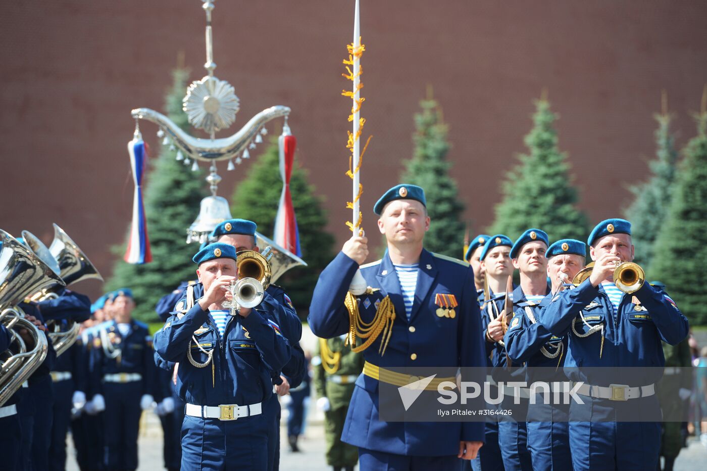 Paratroopers' Day on Red Square