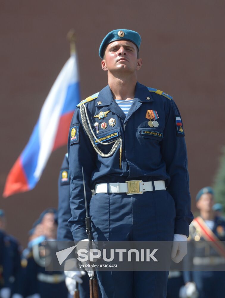 Paratroopers' Day on Red Square