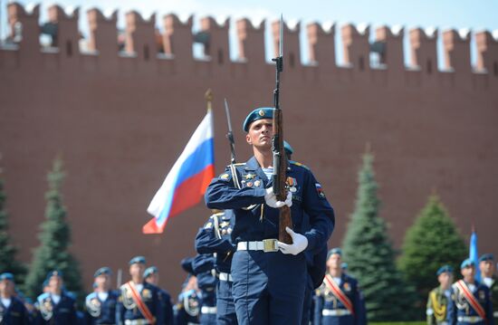 Paratroopers' Day on Red Square