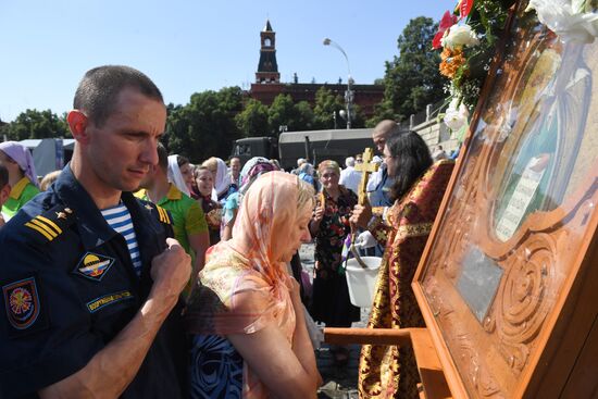 Paratroopers' Day on Red Square