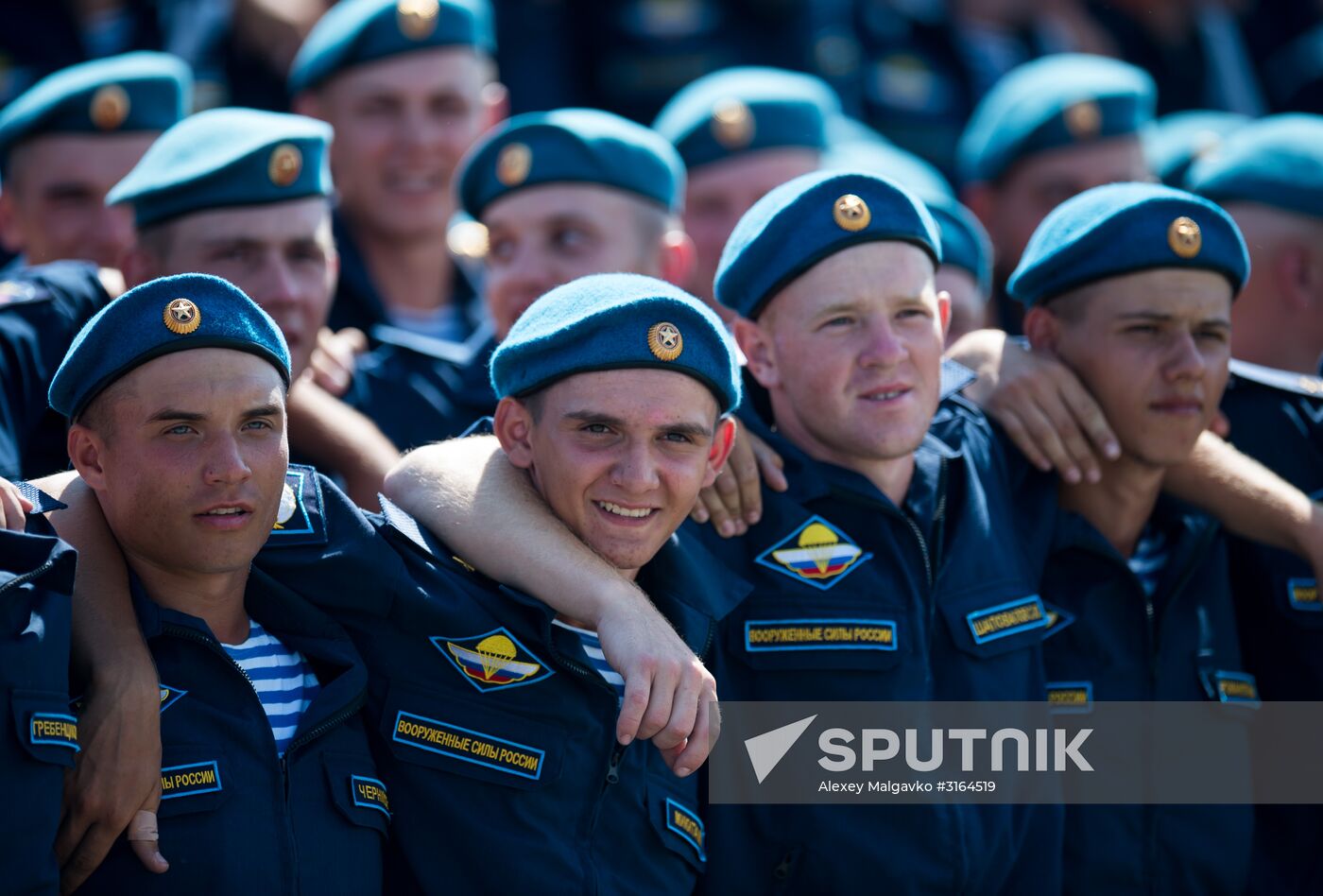 Russia celebrates Paratroopers' Day
