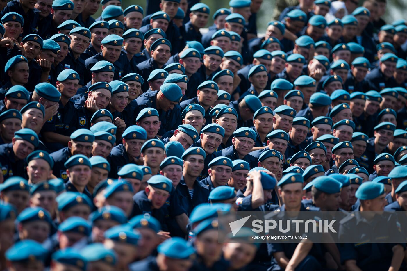 Russia celebrates Paratroopers' Day