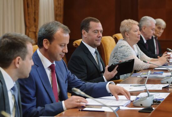 Prime Minister Dmitry Medvedev at Skolkovo Foundation Board of Trustees meeting