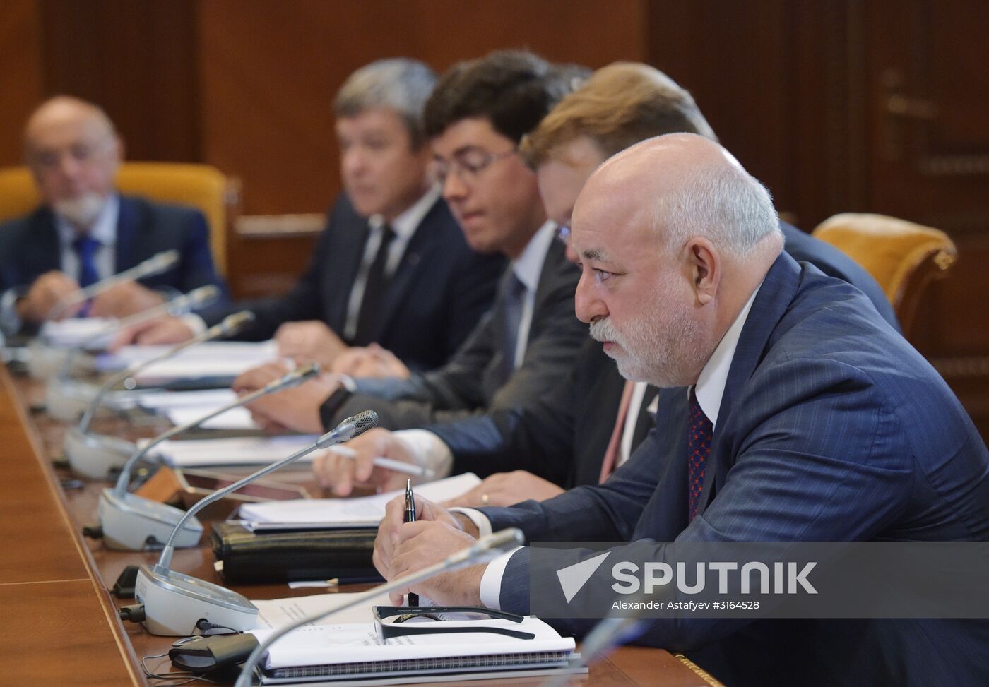 Prime Minister Dmitry Medvedev at Skolkovo Foundation Board of Trustees meeting