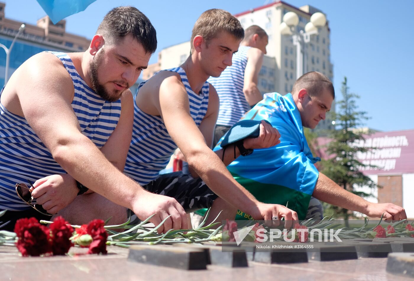 Russia celebrates Paratroopers' Day