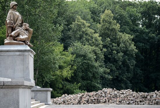 Soviet Military Cemetery in Warsaw