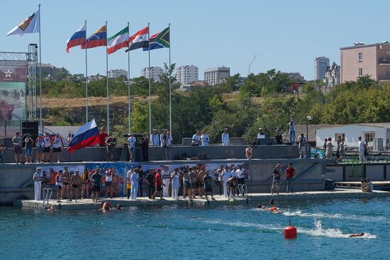 Kicking off Depth 2017 international multi-stage diving event in Sevastopol