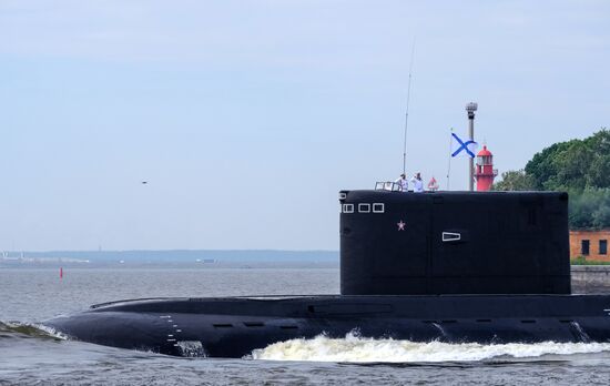 Final rehearsal of naval parade to celebrate Russian Navy Day in Kronstadt