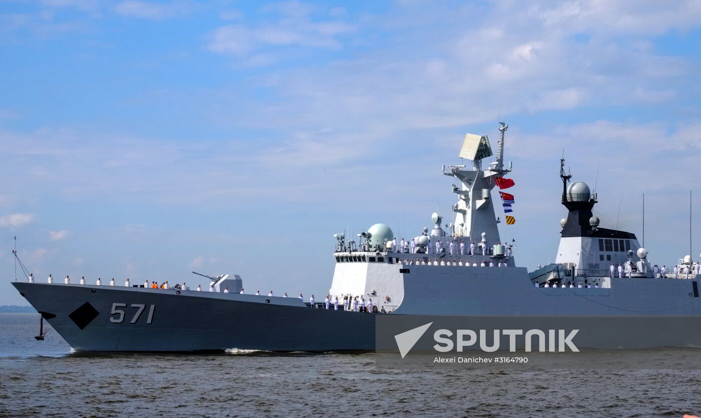 Final rehearsal of naval parade to celebrate Russian Navy Day in Kronstadt