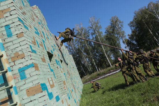 Army Scout Masters international contest in Novosibirsk Region