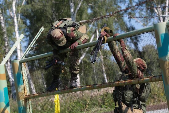 Army Scout Masters international contest in Novosibirsk Region