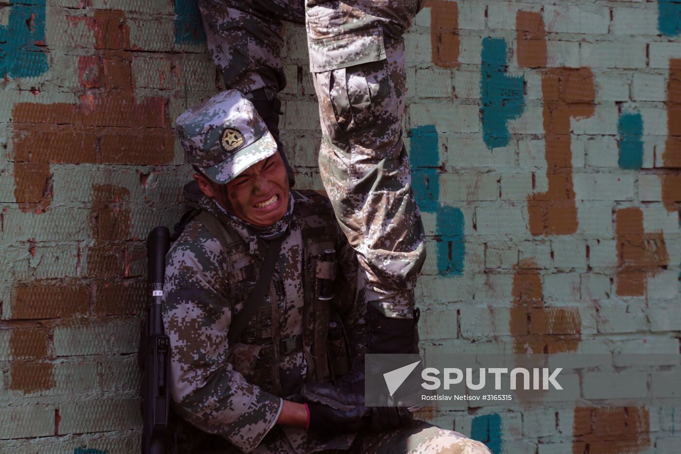 Army Scout Masters international contest in Novosibirsk Region