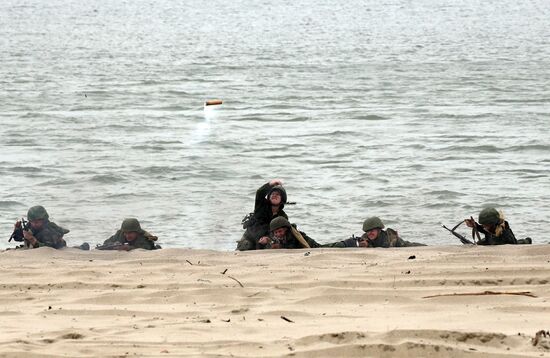 Tactical drill on air- and sea-borne assault in Kaliningrad Region