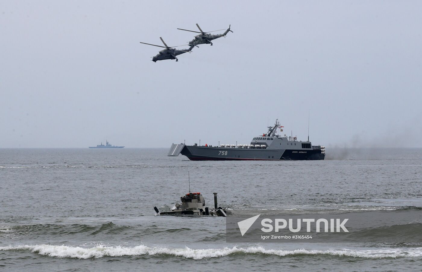 Tactical drill on air- and sea-borne assault in Kaliningrad Region