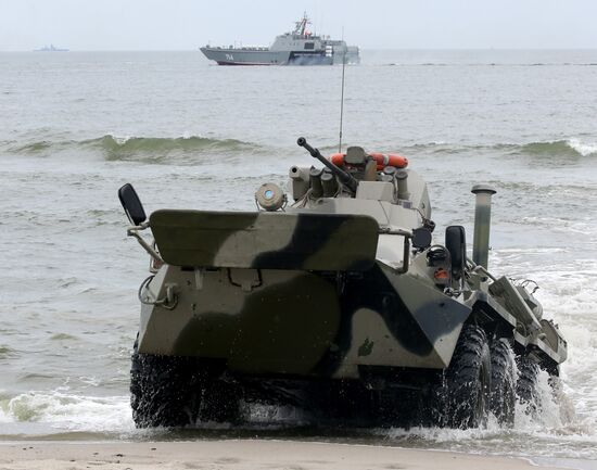 Tactical drill on air- and sea-borne assault in Kaliningrad Region