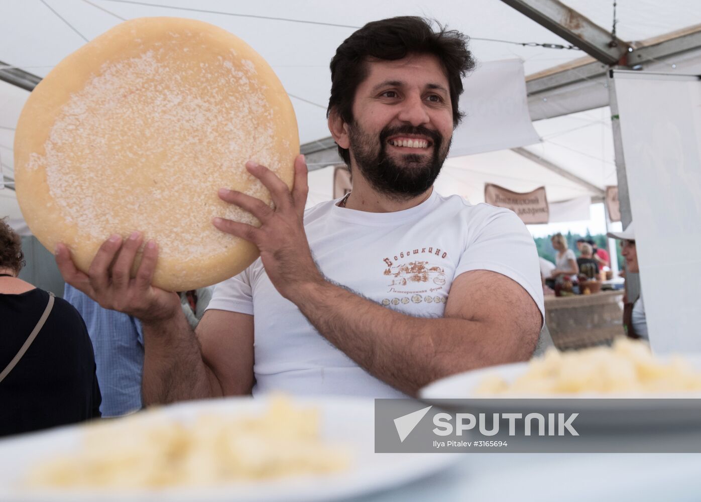 Festival of cheesemaking farmers in Moscow Region