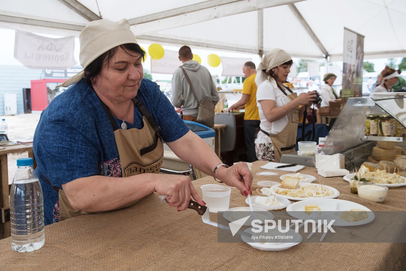 Festival of cheese-making farmers in Moscow Region