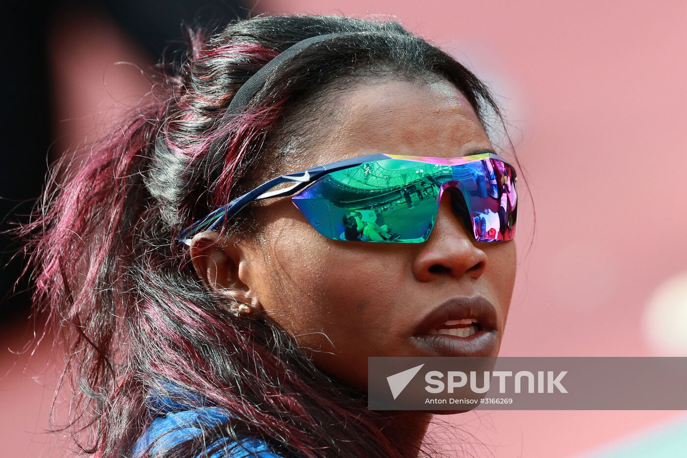 Athletics. IAAF World Championships. Day Two