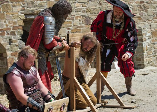 Genoa Helmet festival in Crimea
