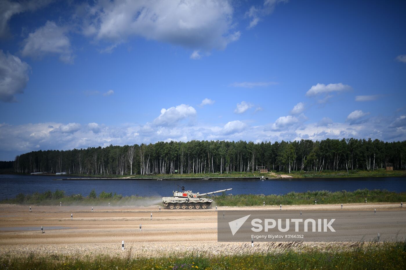 Tank Biathlon Stage One: Individual race. Day Eight