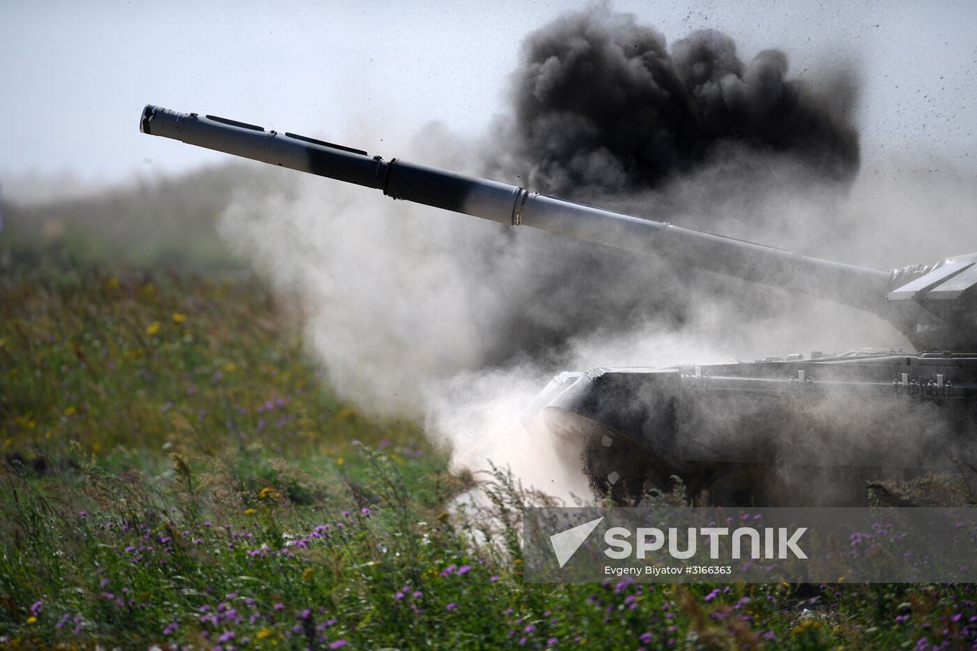 Tank Biathlon Stage One: Individual race. Day Eight