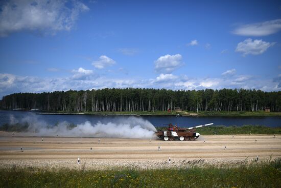 Tank Biathlon Stage One: Individual race. Day Eight