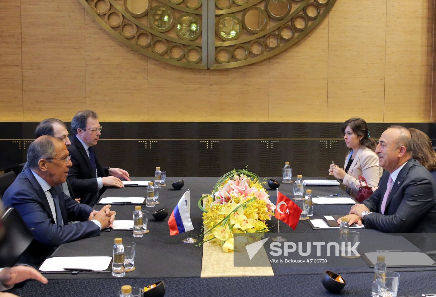 Russian Foreign Minister Sergei Lavrov visits Philippines