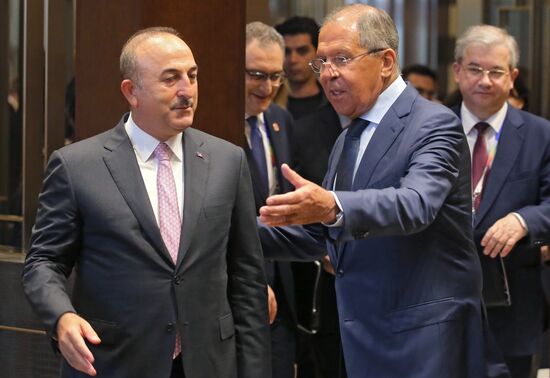 Russian Foreign Minister Sergei Lavrov visits Philippines