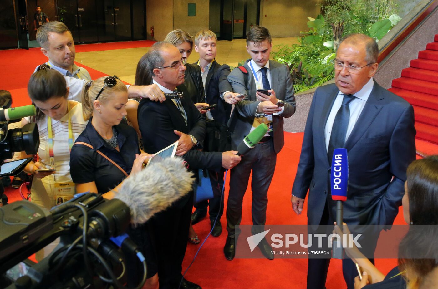 Russian Foreign Minister Sergei Lavrov visits Philippines