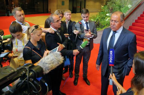 Russian Foreign Minister Sergei Lavrov visits Philippines