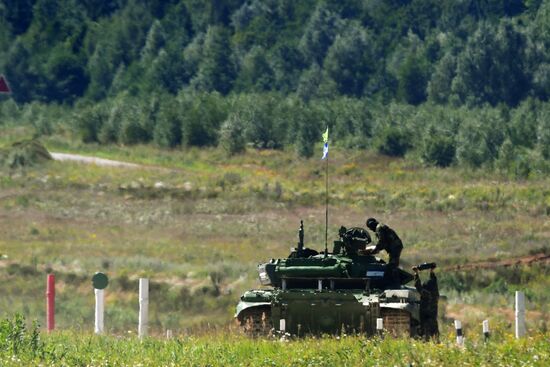 Tank Biathlon: Individual Race competition. Stage one. Day nine