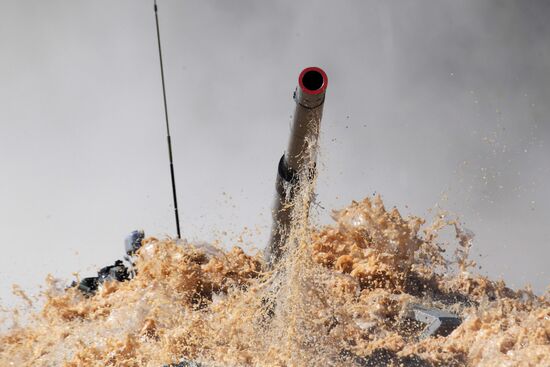 Tank Biathlon: Individual Race competition. Stage one. Day nine