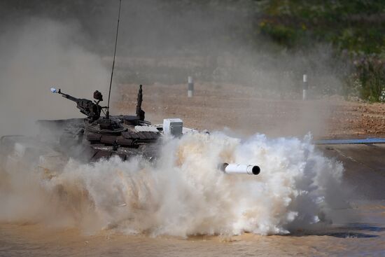 Tank Biathlon: Individual Race competition. Stage one. Day nine