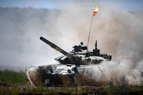 Tank Biathlon: Individual Race competition. Stage one. Day nine