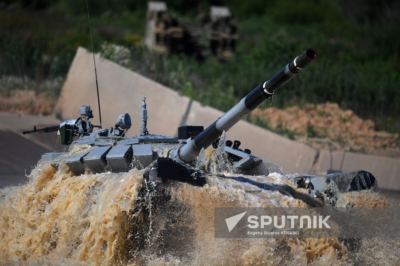 Tank Biathlon: Individual Race competition. Stage one. Day nine