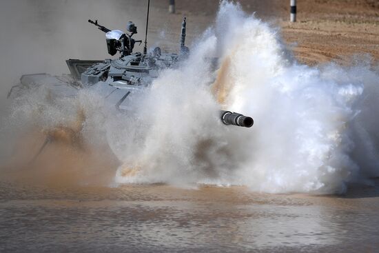 Tank Biathlon: Individual Race competition. Stage one. Day nine
