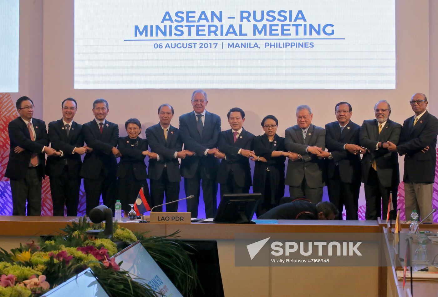 Russian Foreign Minister Sergei Lavrov visits Philippines