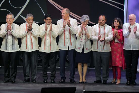 Russian Foreign Minister Sergei Lavrov visits Philippines