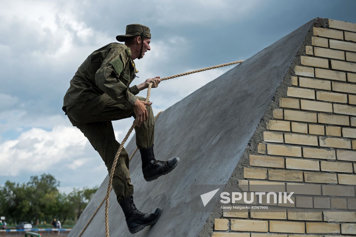Rembat international army games in Omsk Region