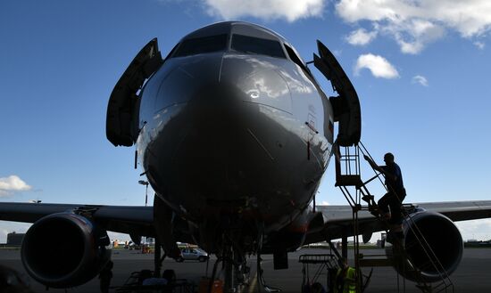 Aircraft at Sheremetyevo Airport