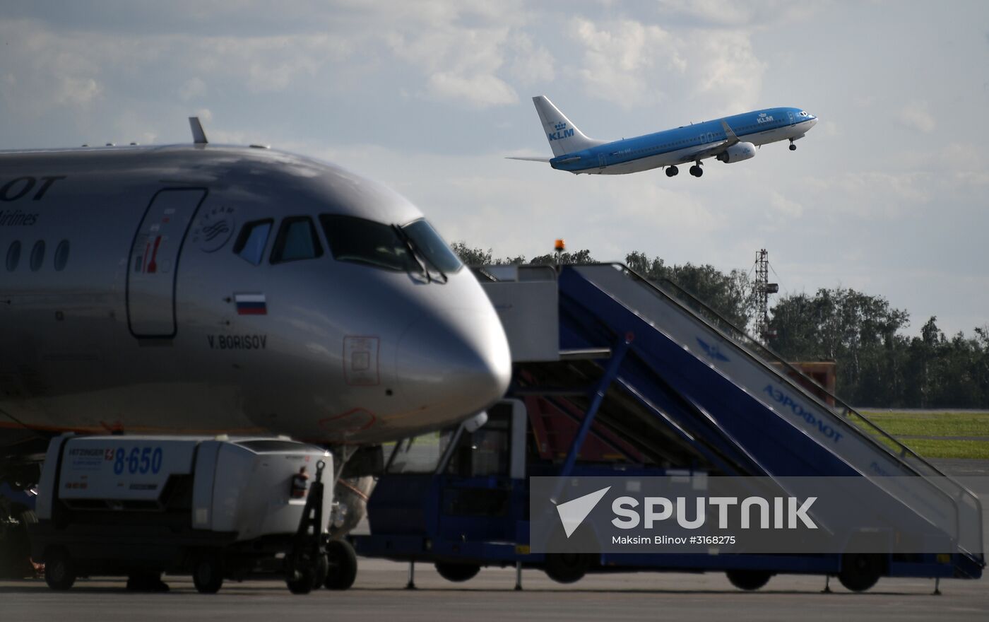 Aircraft at Sheremetyevo Airport