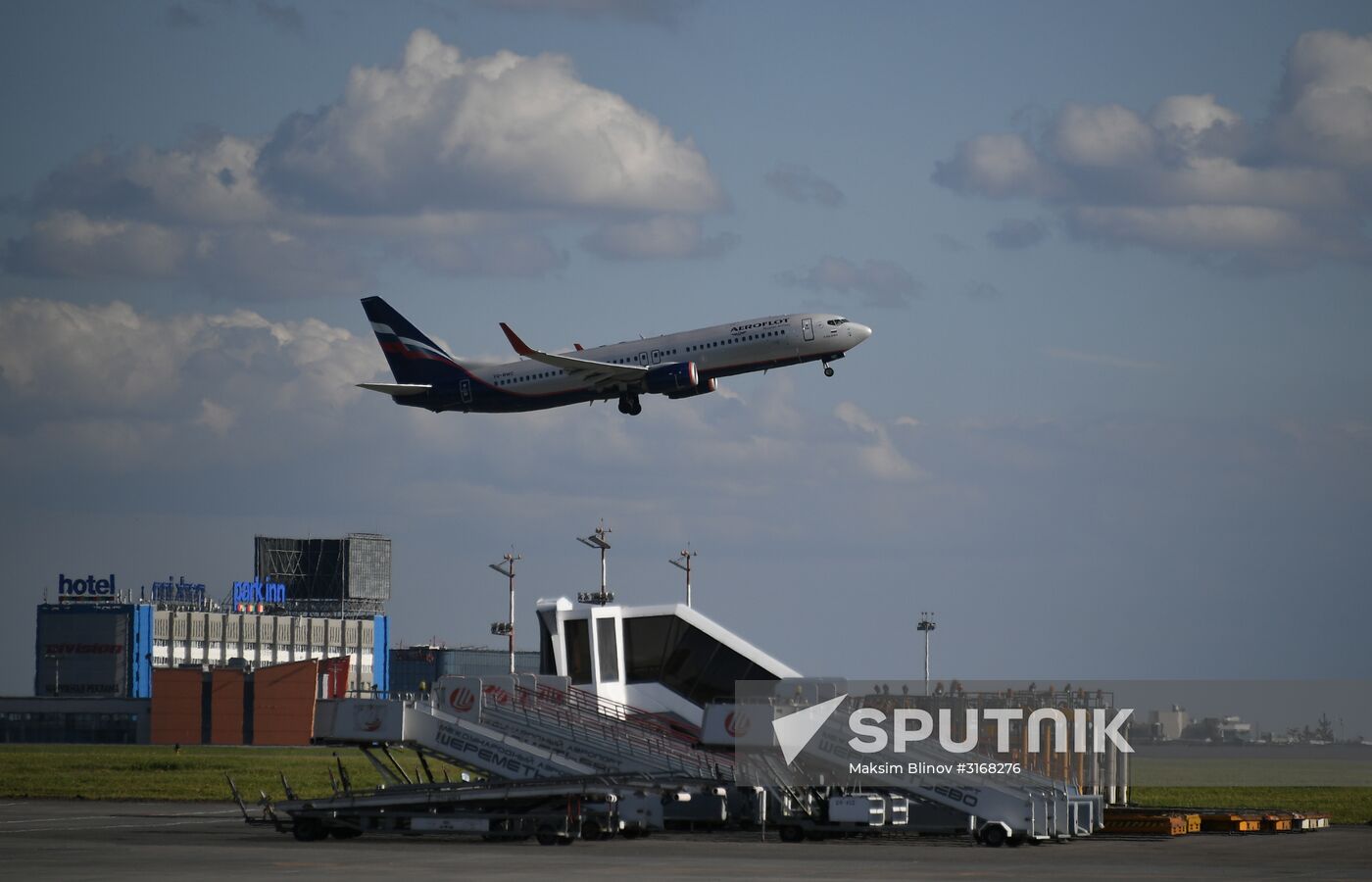 Aircraft at Sheremetyevo Airport